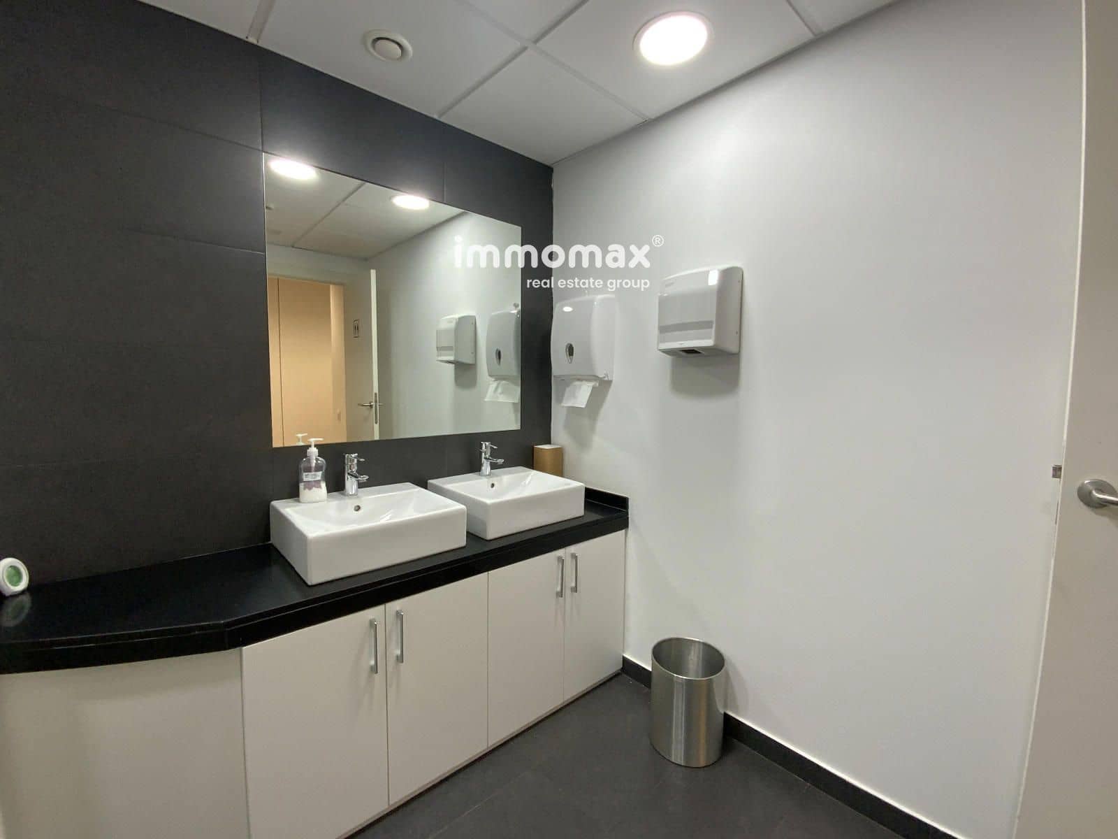 Ufficio da affittare in Barcelona citta - 3.192 € (Rif: 9778641)