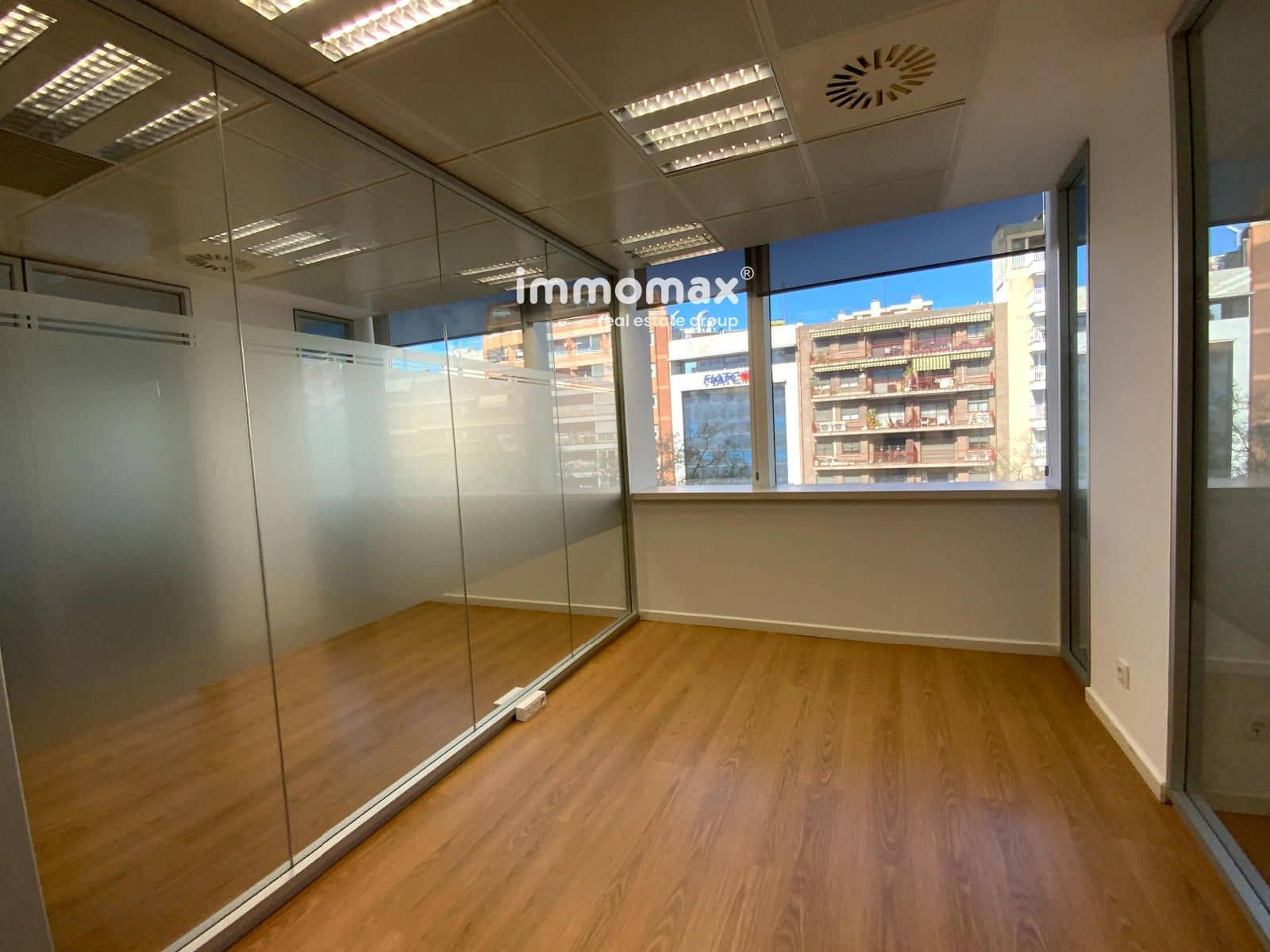 Ufficio da affittare in Barcelona citta - 3.192 € (Rif: 9778641)