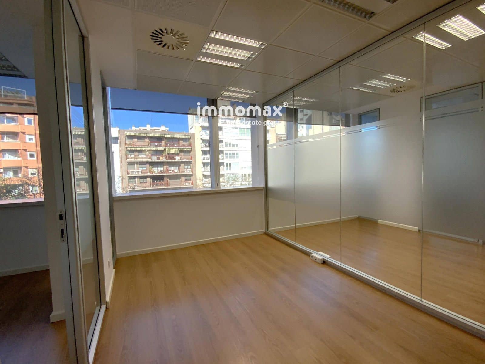 Ufficio da affittare in Barcelona citta - 3.192 € (Rif: 9778641)