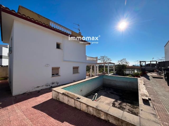 5 sovrum Villa till salu i Vilanova i la Geltrú med pool garage - 315 000 € (Ref: 9779156)