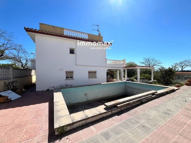5 sovrum Villa till salu i Vilanova i la Geltrú med pool garage - 315 000 € (Ref: 9779156)