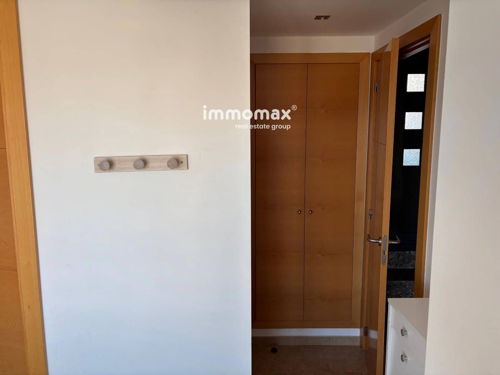 2 bedroom Flat for sale in L'Escala with garage - € 325,000 (Ref: 9780790)