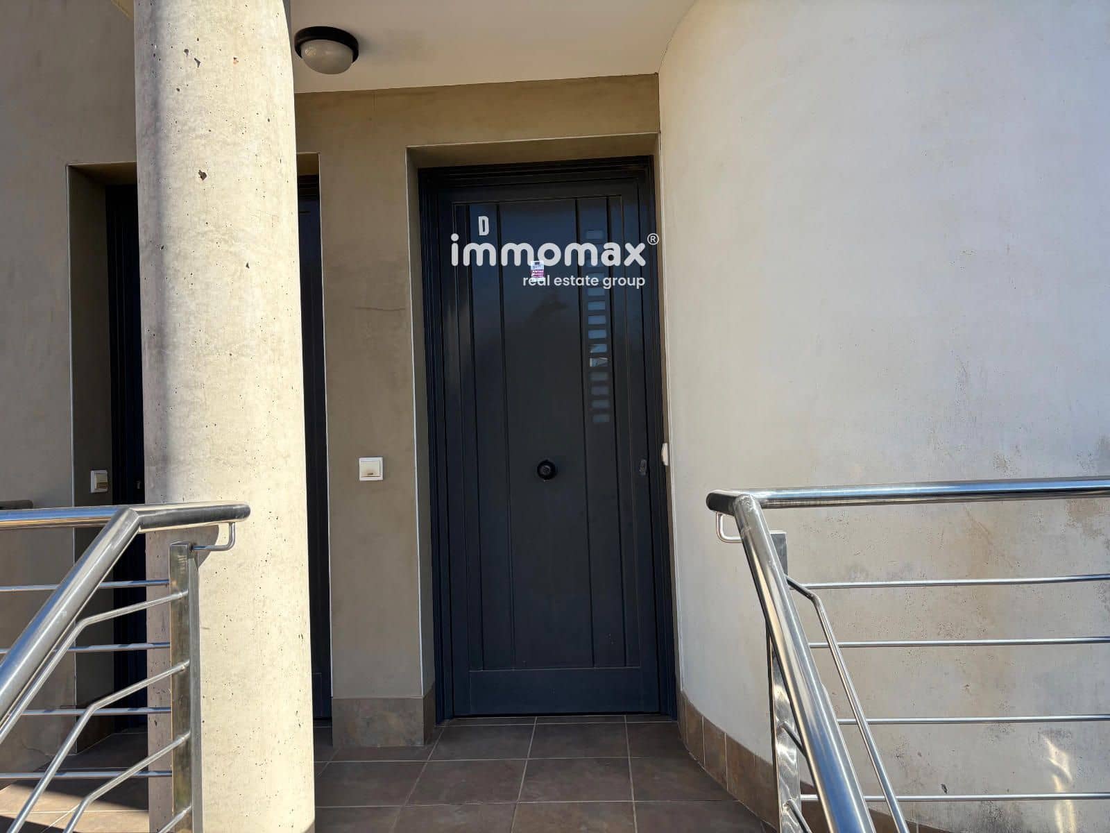 2 bedroom Flat for sale in L'Escala with garage - € 325,000 (Ref: 9780790)