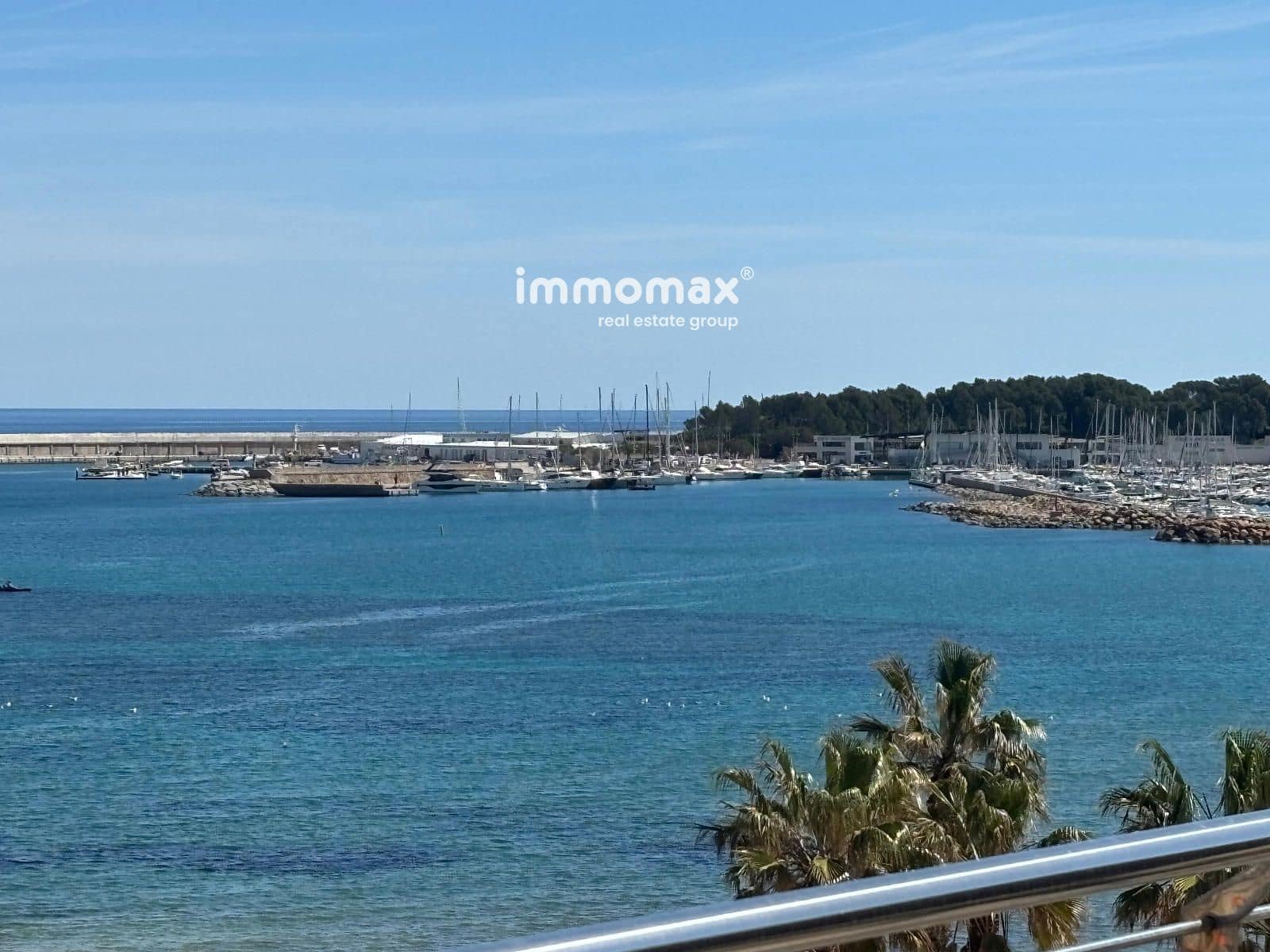 2 slaapkamer Flat te koop in L'Escala met garage - € 295.000 (Ref: 9780790)