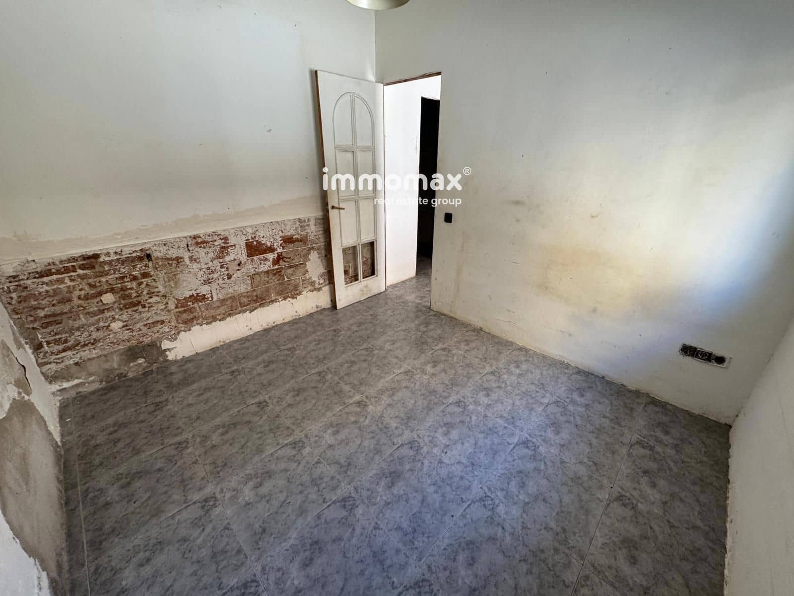 2 soveværelse Lejlighed til salg i El Prat de Llobregat - € 129.000 (Ref: 9784467)