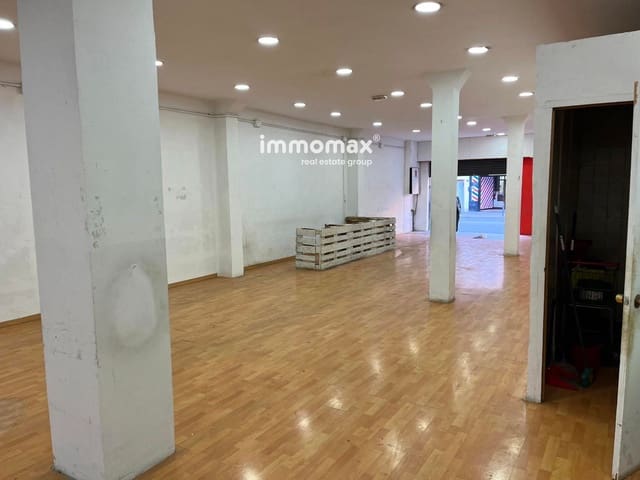 Commercieel te koop in Sabadell - € 348.000 (Ref: 9787729)