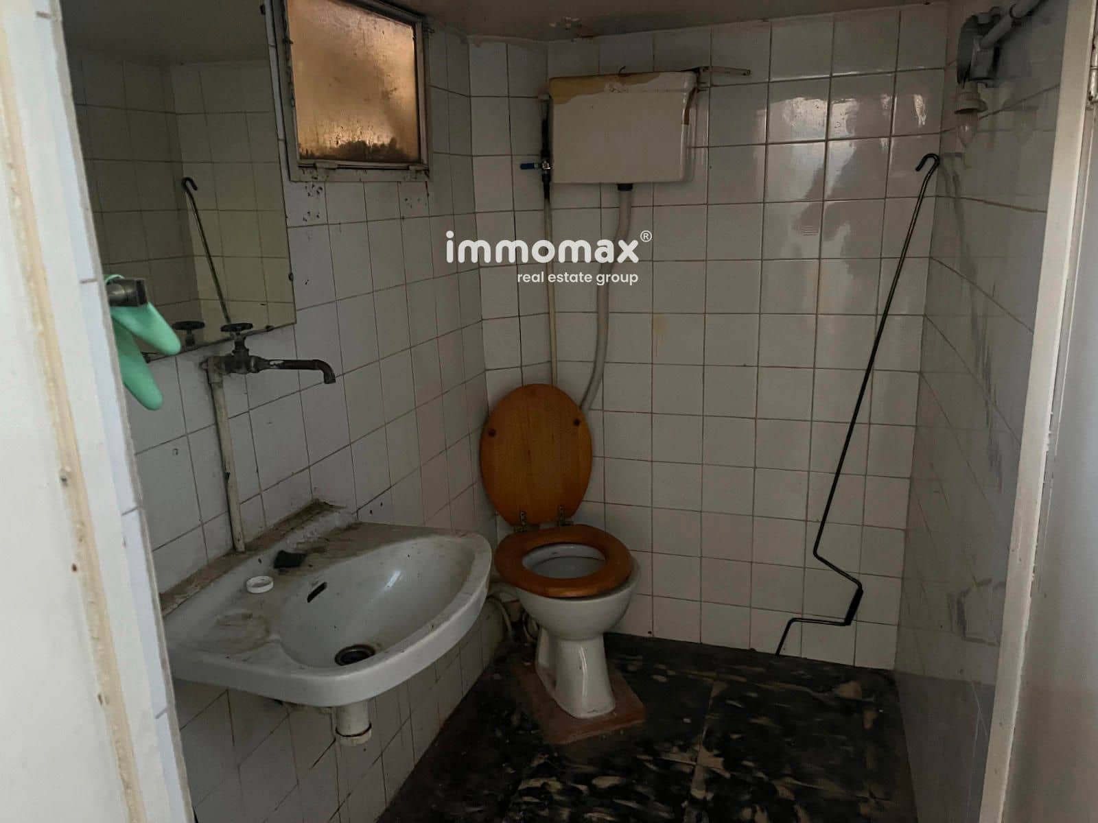 Commercieel te koop in Sabadell - € 348.000 (Ref: 9787729)