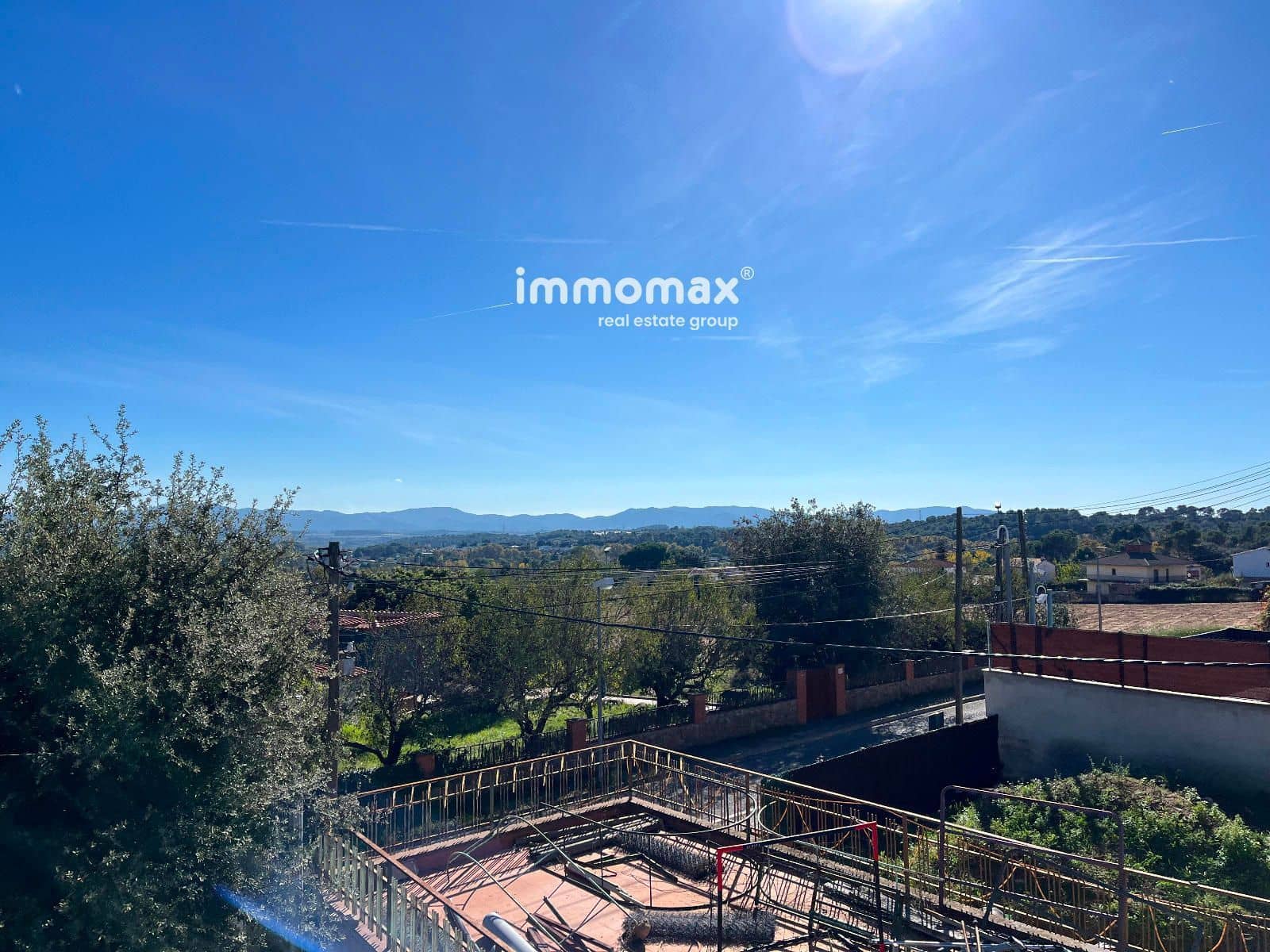 4 bedroom Villa for sale in Santa Eulalia de Roncana with pool - € 399,000 (Ref: 9787952)