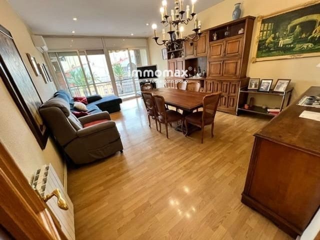 5 slaapkamer Flat te koop in Cornellà de Llobregat - € 399.000 (Ref: 9818792)