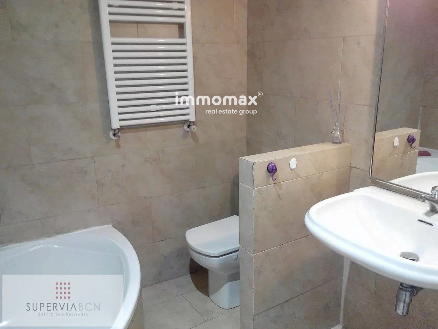 7 bedroom Villa for sale in Barcelona city - € 595,000 (Ref: 9821180)