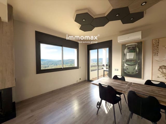 4 chambre Villa/Maison à vendre à Gualba avec garage - 449 000 € (Ref: 9821181)