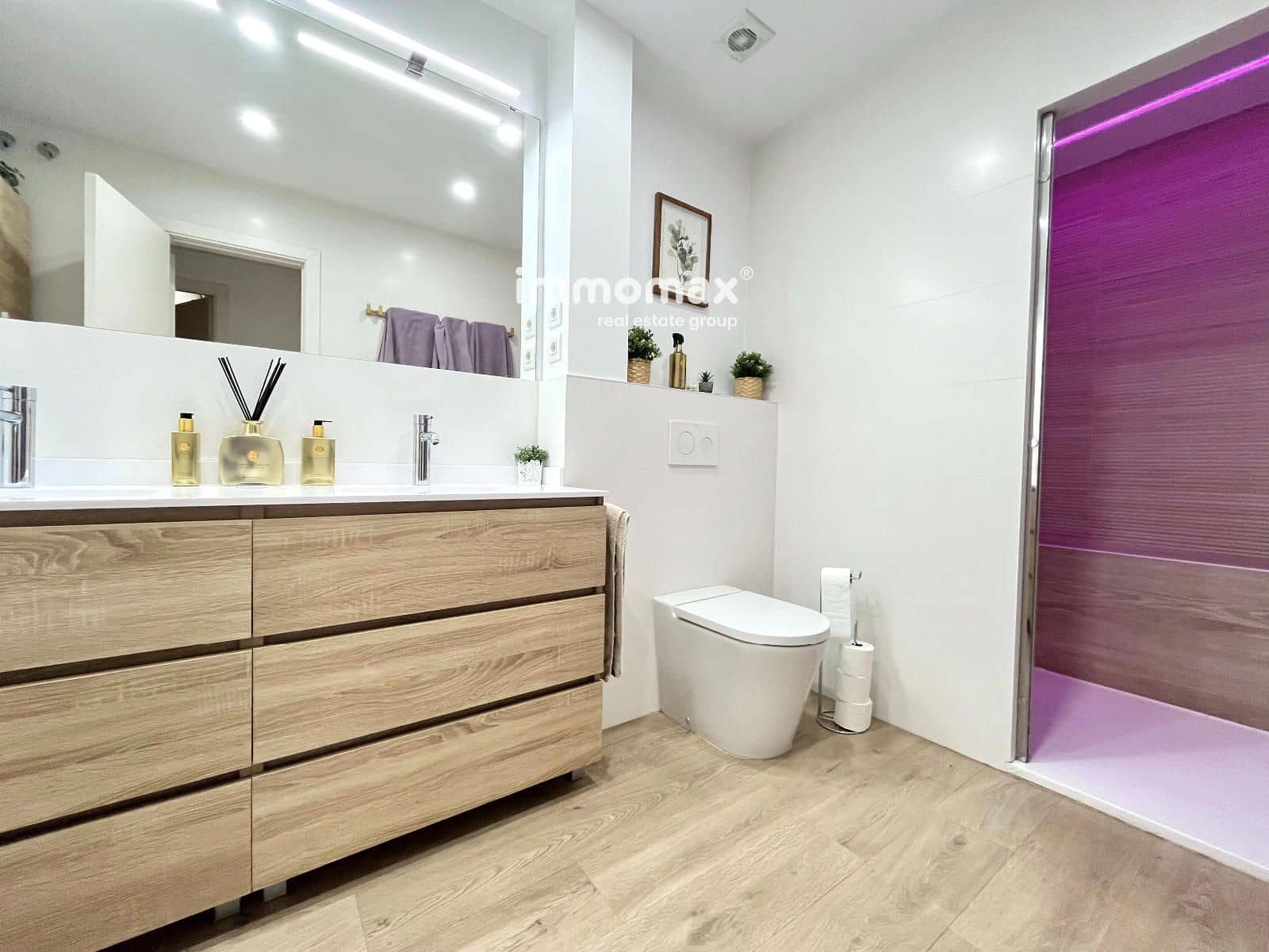 Piso de 3 habitaciones en Castelldefels en venta - 650.000 € (Ref: 9823640)