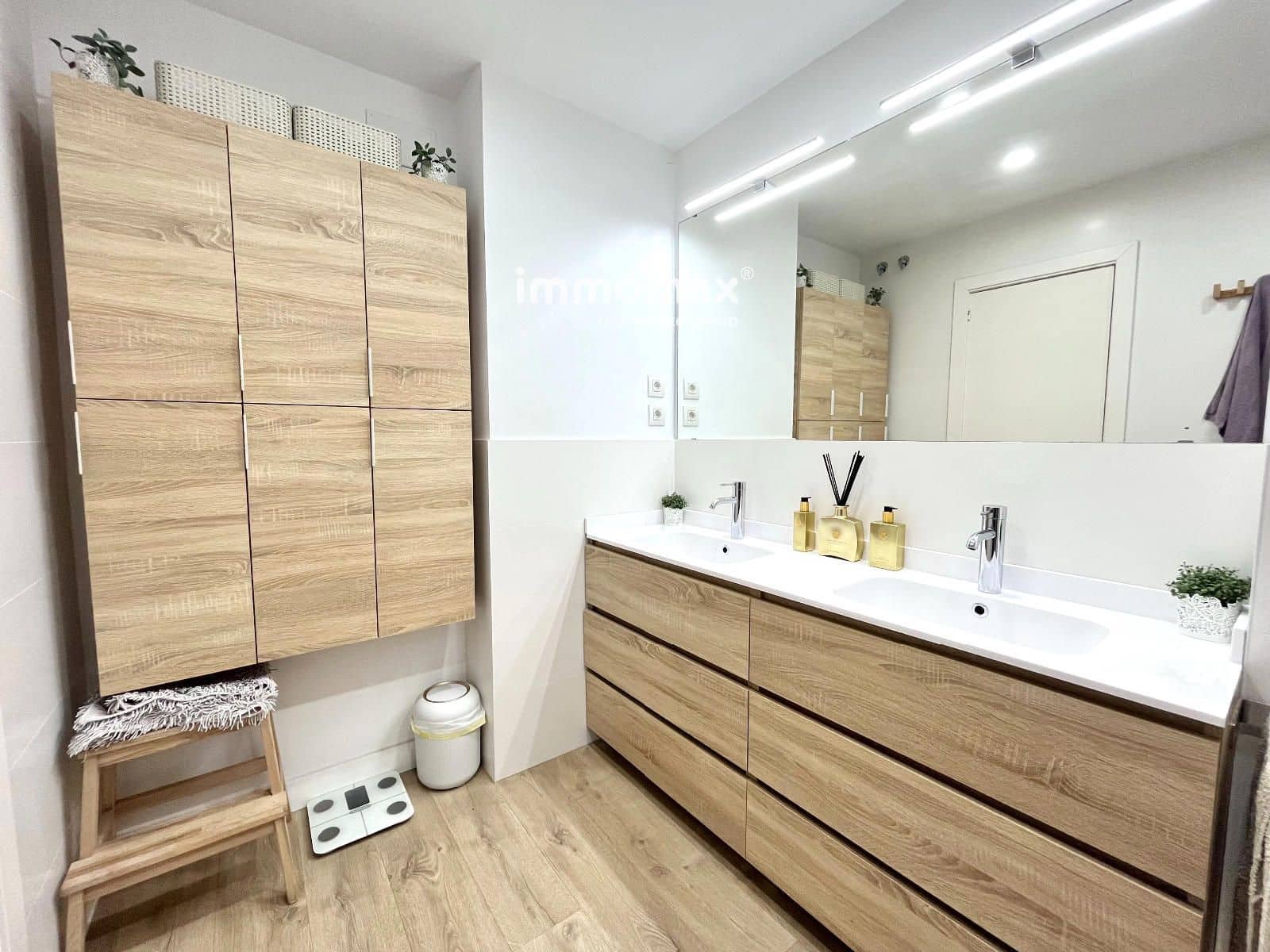 Piso de 3 habitaciones en Castelldefels en venta - 650.000 € (Ref: 9823640)
