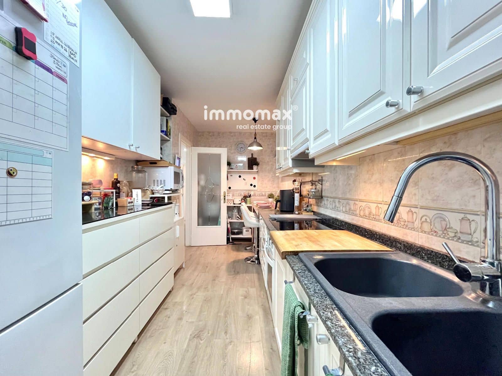 Piso de 3 habitaciones en Castelldefels en venta - 650.000 € (Ref: 9823640)
