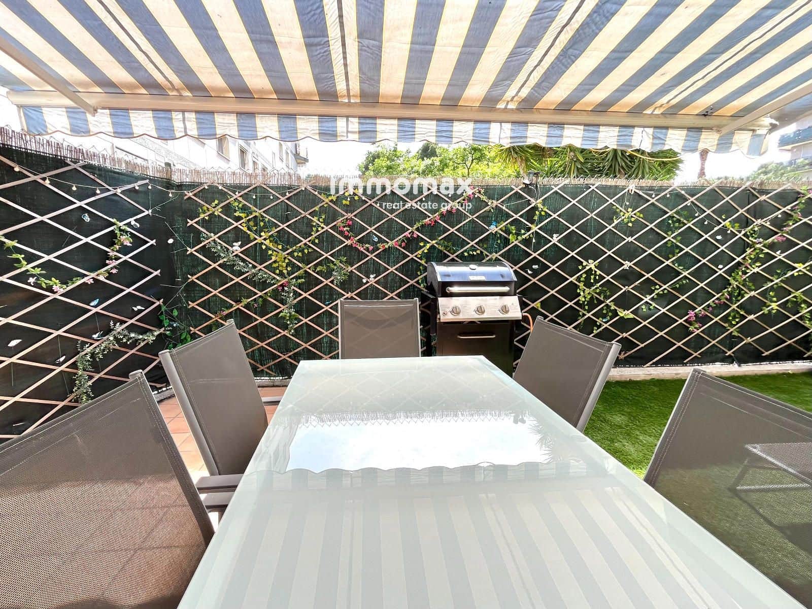 Piso de 3 habitaciones en Castelldefels en venta - 650.000 € (Ref: 9823640)