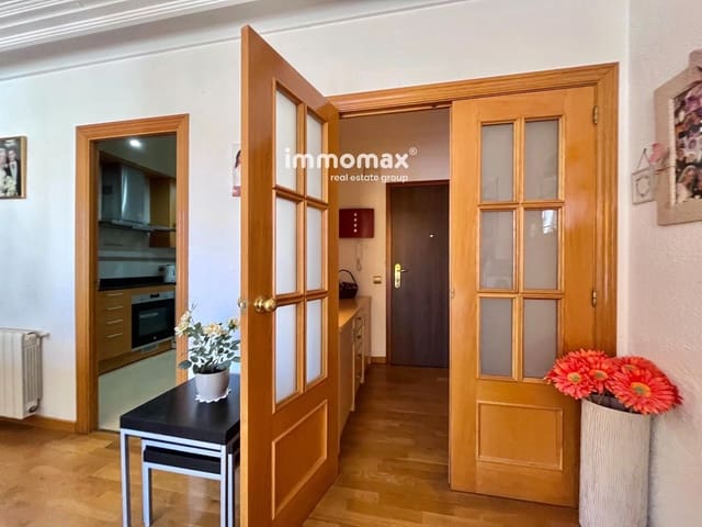 3 slaapkamer Flat te koop in Castelldefels - € 375.000 (Ref: 9824213)