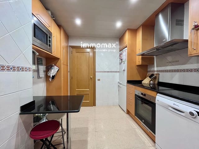 3 slaapkamer Flat te koop in Castelldefels - € 375.000 (Ref: 9824213)
