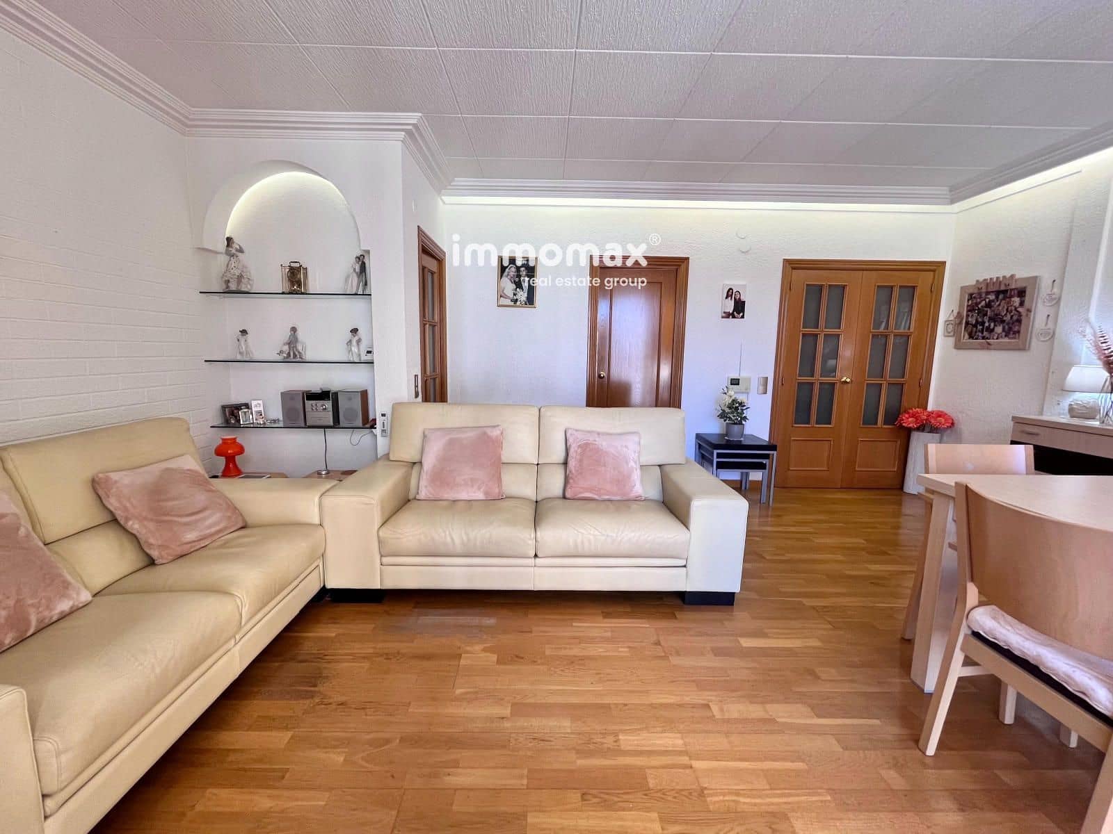 3 slaapkamer Flat te koop in Castelldefels - € 375.000 (Ref: 9824213)