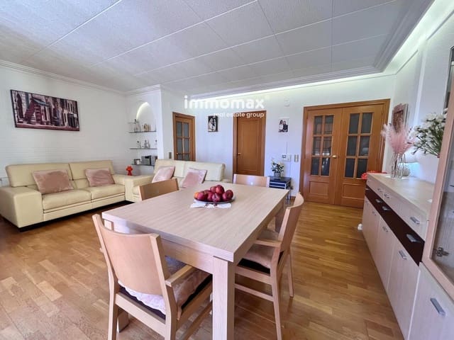 3 slaapkamer Flat te koop in Castelldefels - € 375.000 (Ref: 9824213)