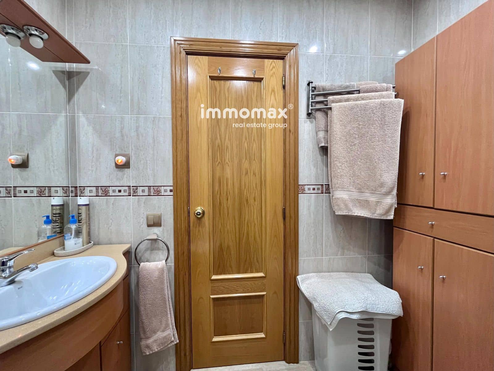 3 slaapkamer Flat te koop in Castelldefels - € 375.000 (Ref: 9824213)