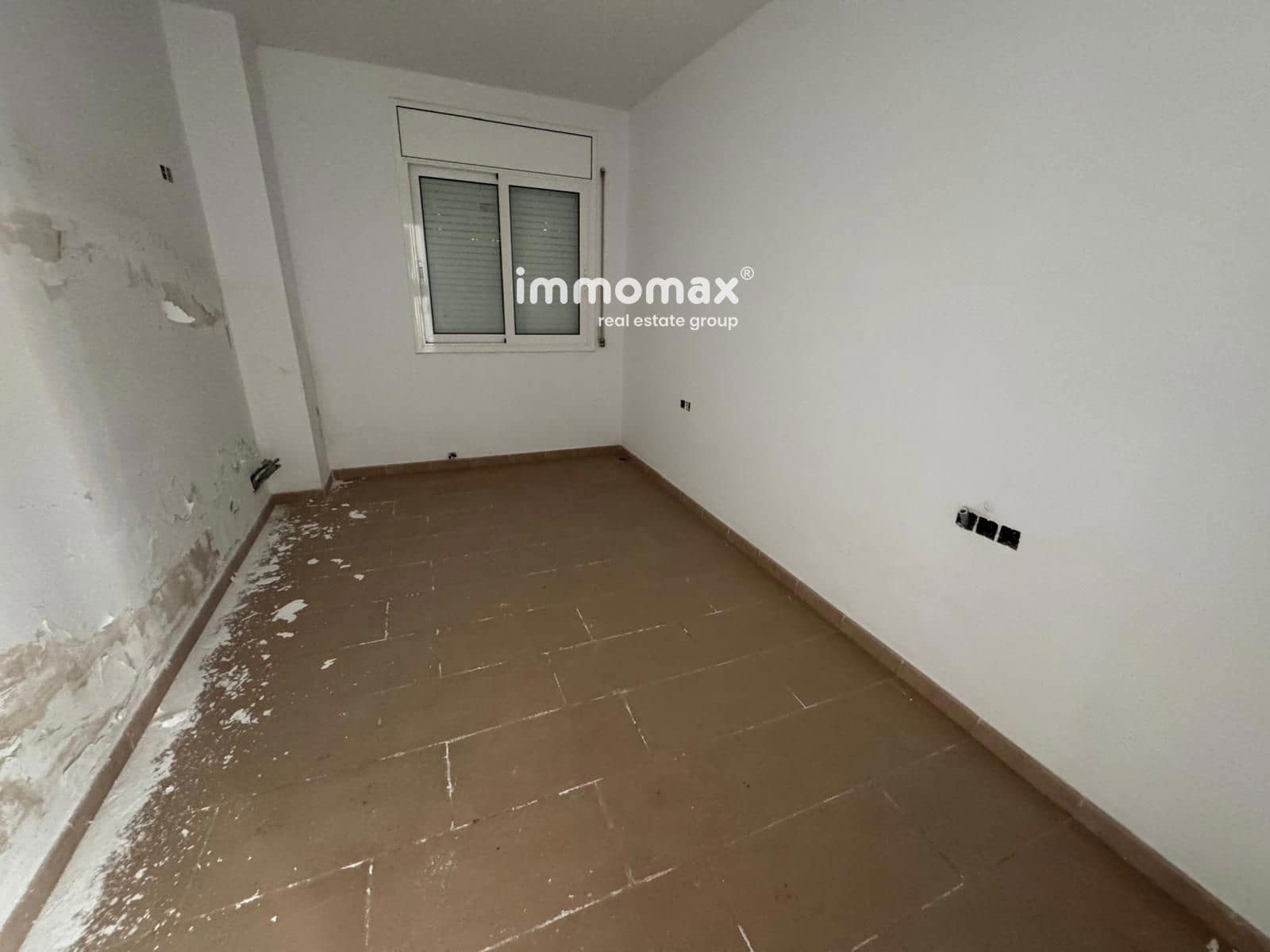 4 Zimmer Villa zu verkaufen in Vallirana - 270.000 € (Ref: 9828023)