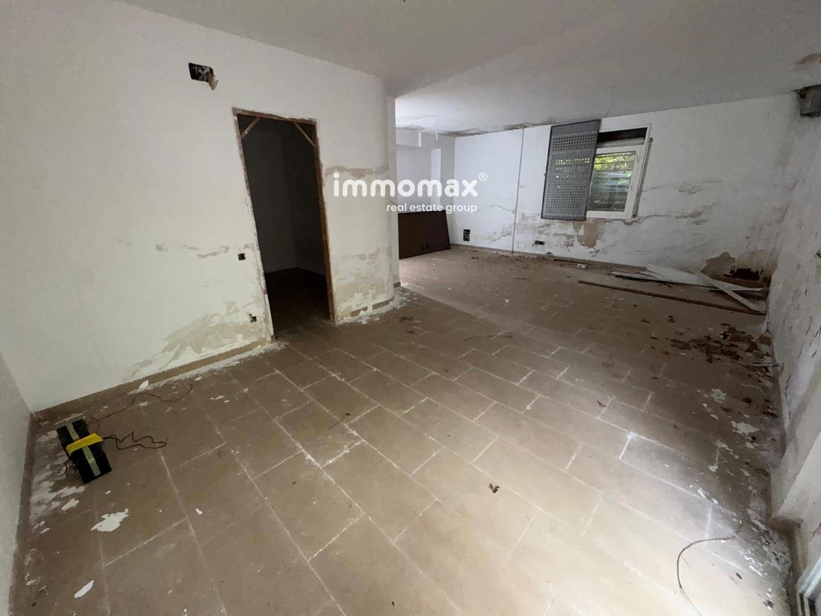 4 Zimmer Villa zu verkaufen in Vallirana - 270.000 € (Ref: 9828023)