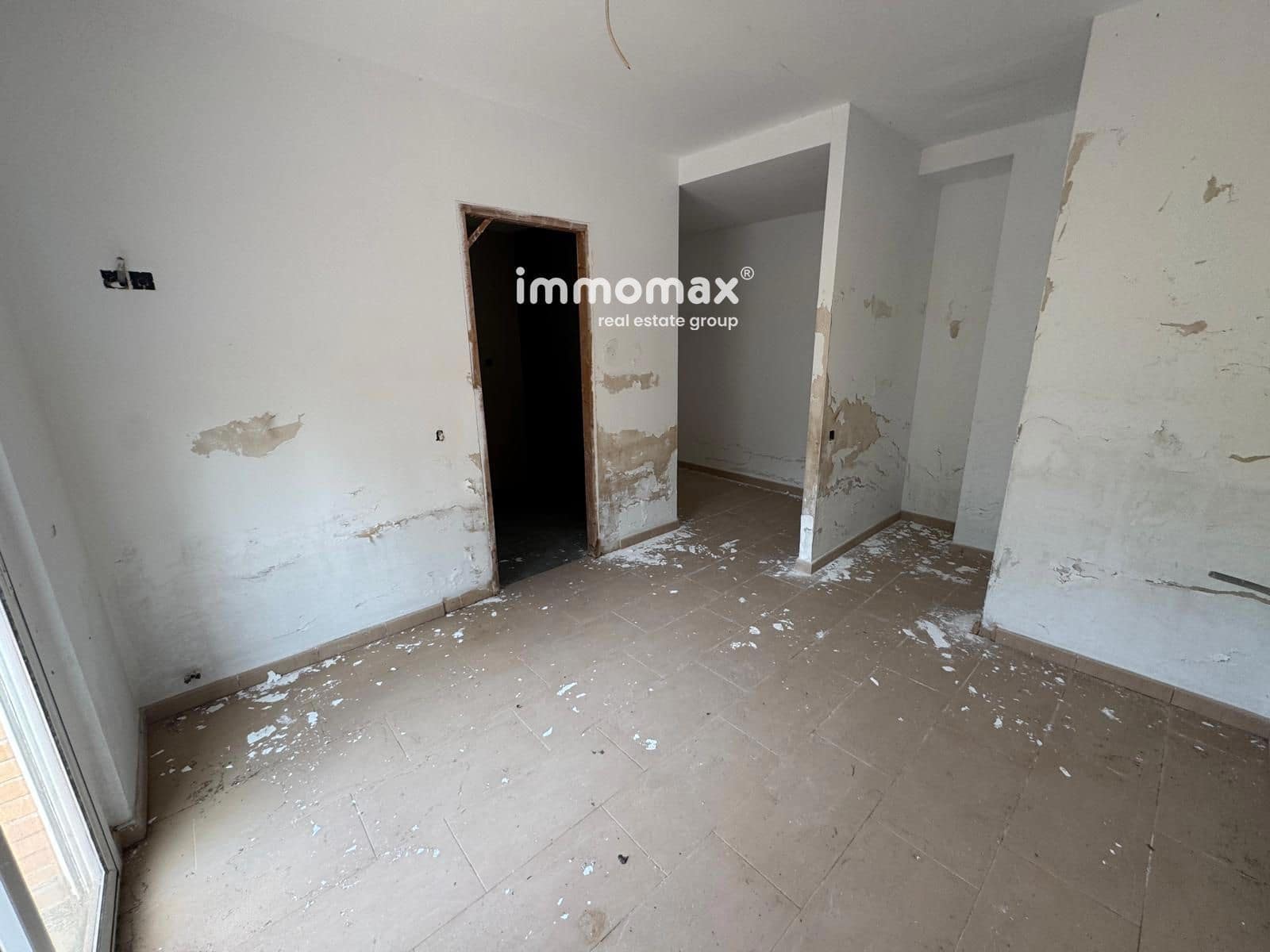 4 Zimmer Villa zu verkaufen in Vallirana - 270.000 € (Ref: 9828023)
