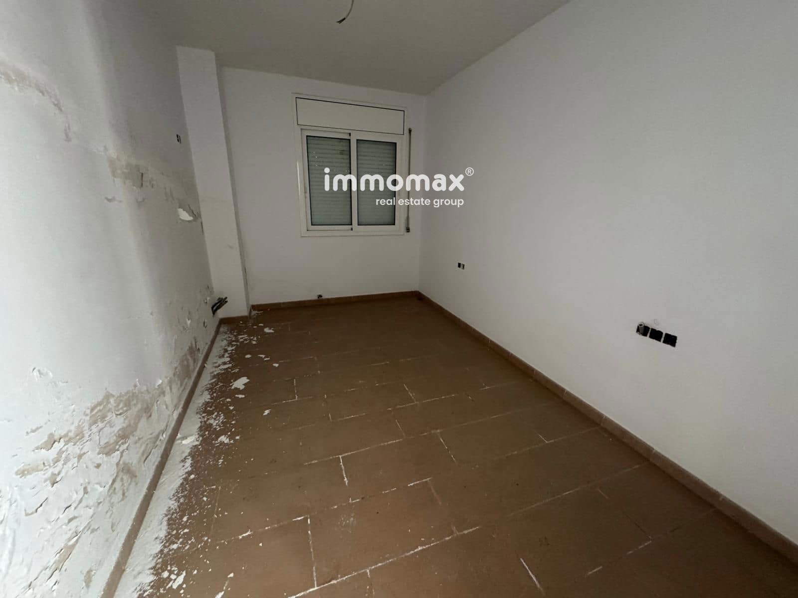 4 Zimmer Villa zu verkaufen in Vallirana - 270.000 € (Ref: 9828023)