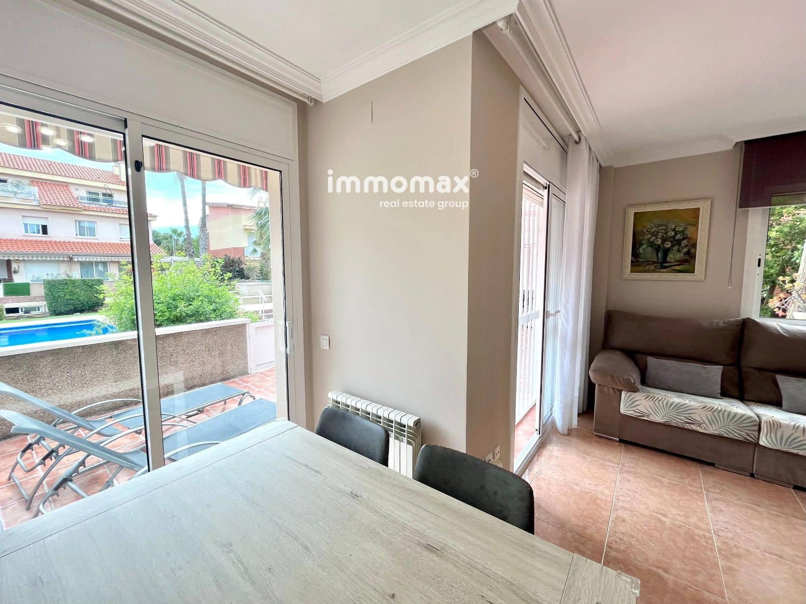4 bedroom Townhouse for sale in Cubelles with pool garage - € 560,000 (Ref: 9833025)