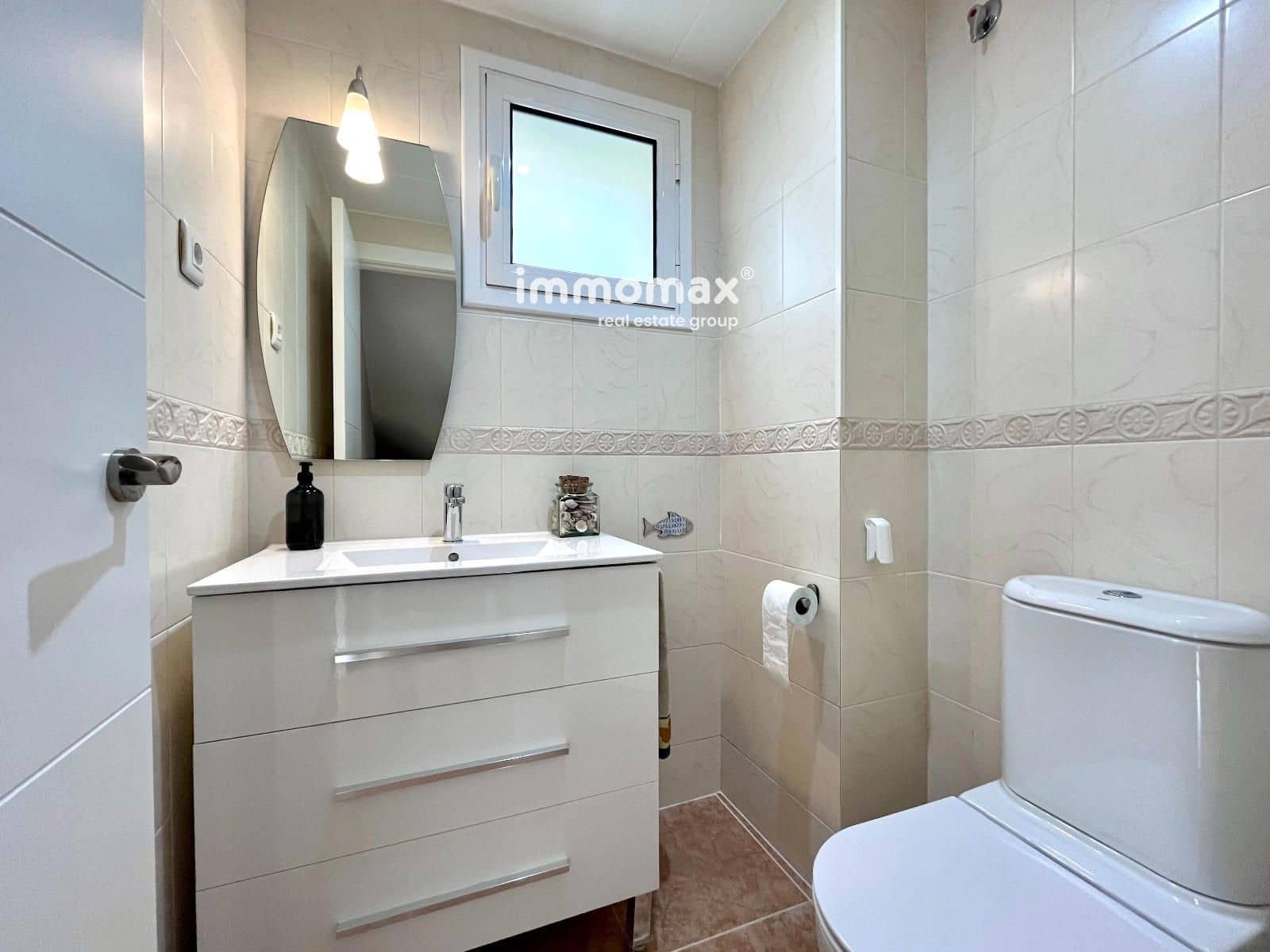 4 bedroom Townhouse for sale in Cubelles with pool garage - € 560,000 (Ref: 9833025)