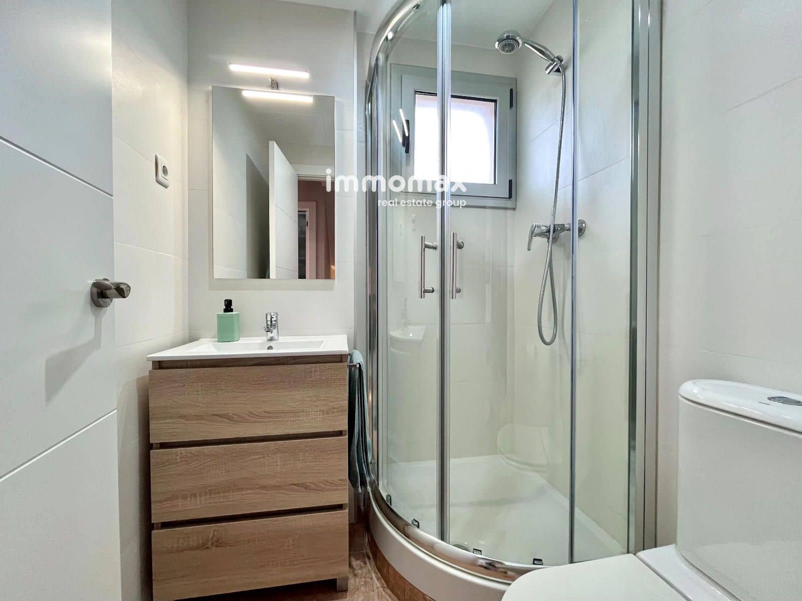 4 bedroom Townhouse for sale in Cubelles with pool garage - € 560,000 (Ref: 9833025)