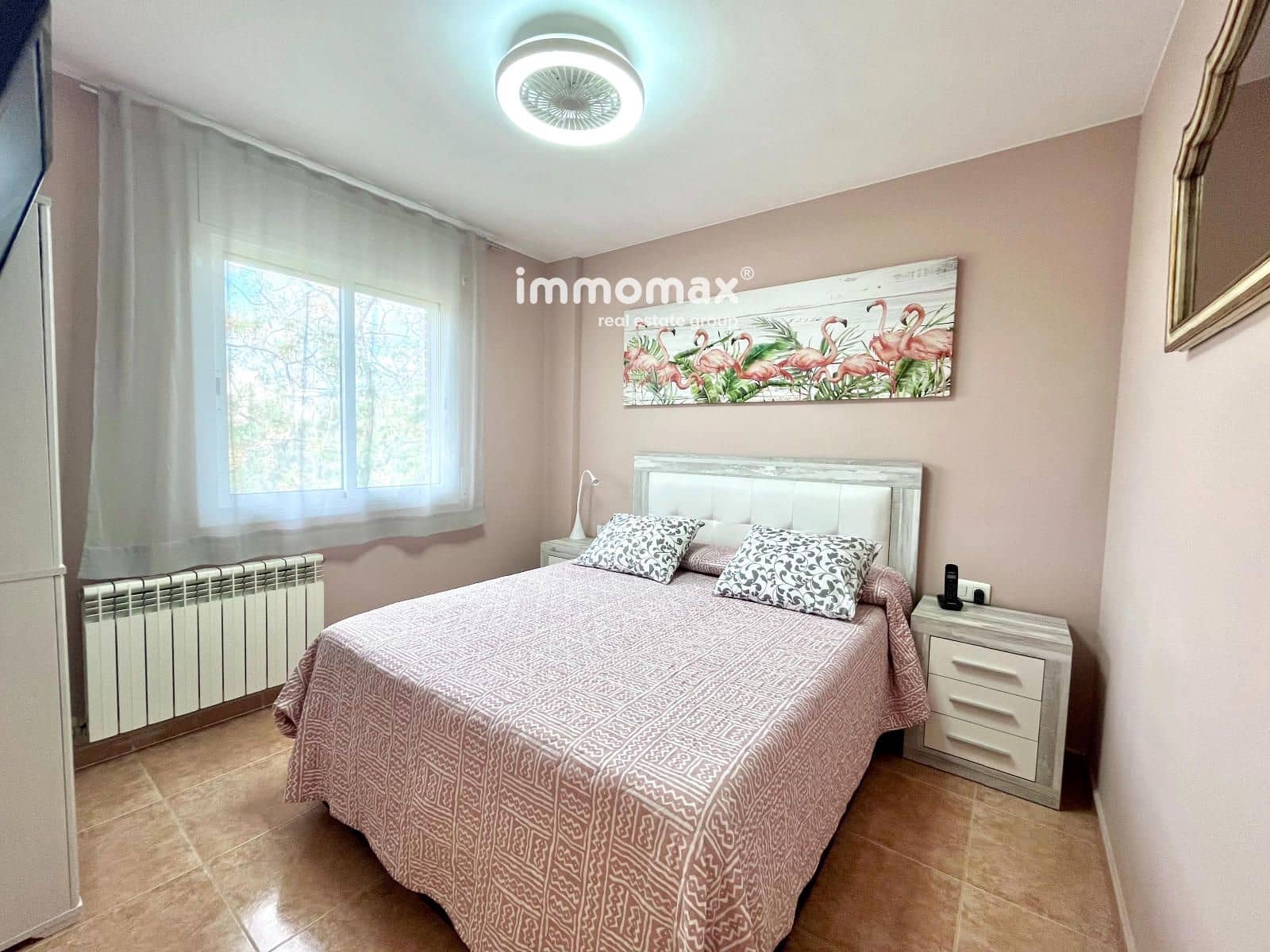 4 bedroom Townhouse for sale in Cubelles with pool garage - € 560,000 (Ref: 9833025)