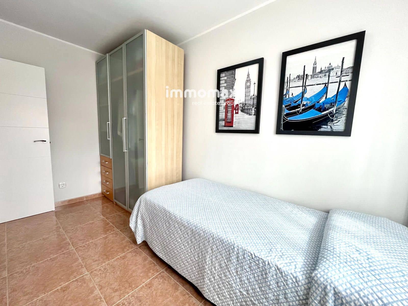 4 bedroom Townhouse for sale in Cubelles with pool garage - € 560,000 (Ref: 9833025)
