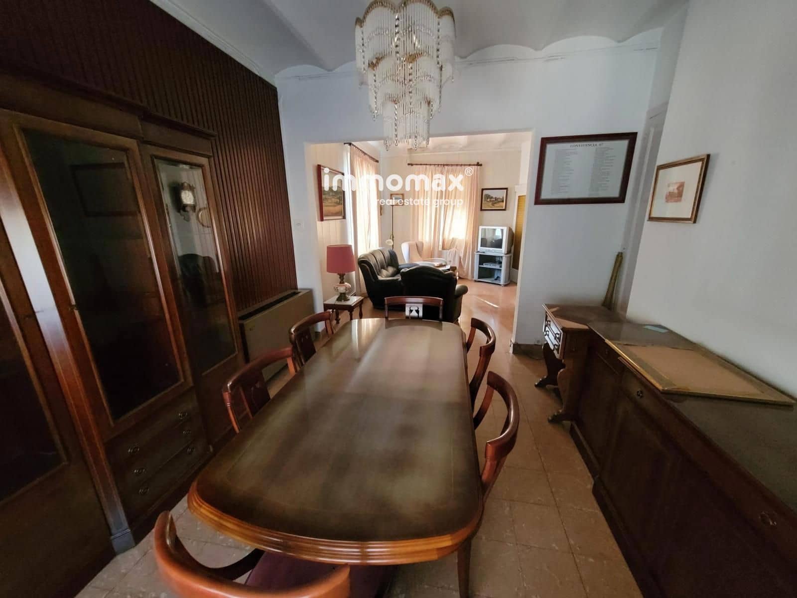 4 bedroom Flat for sale in Sant Boi de Llobregat - € 275,000 (Ref: 9838270)