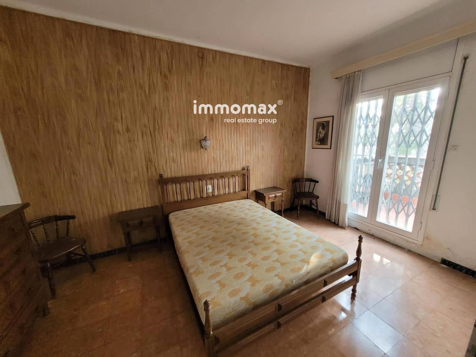 4 bedroom Flat for sale in Sant Boi de Llobregat - € 275,000 (Ref: 9838270)