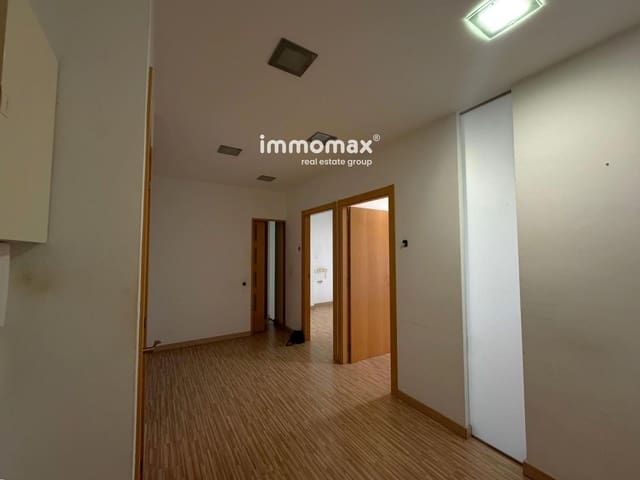 Commercial for rent in Castelldefels - € 850 (Ref: 9848367)