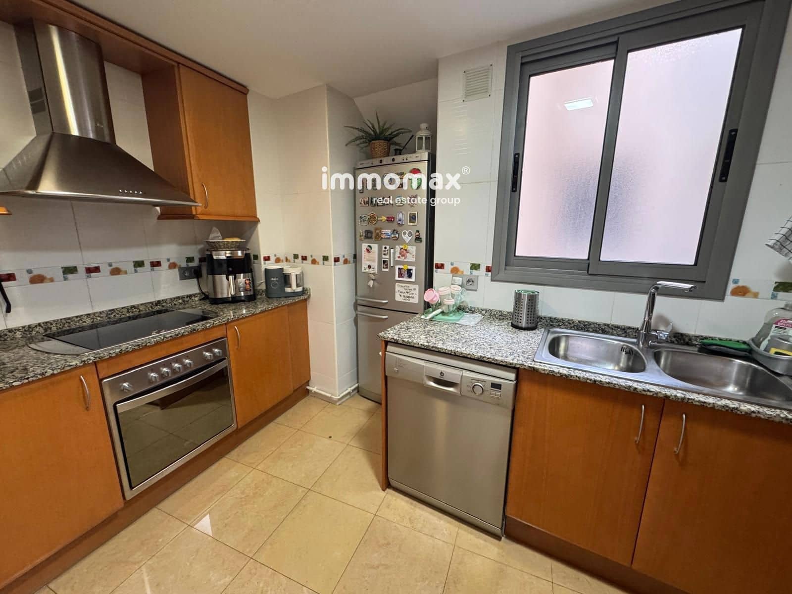 2 soveværelse Lejlighed til salg i Sant Boi de Llobregat med garage - € 365.000 (Ref: 9850584)