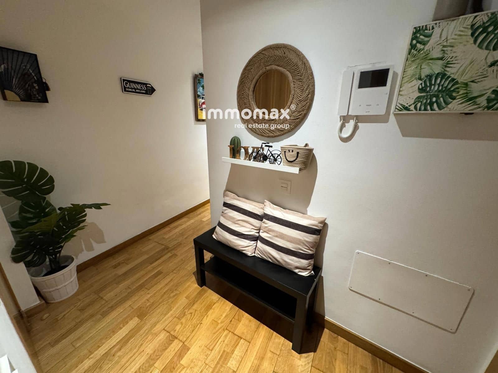 2 soveværelse Lejlighed til salg i Sant Boi de Llobregat med garage - € 365.000 (Ref: 9850584)