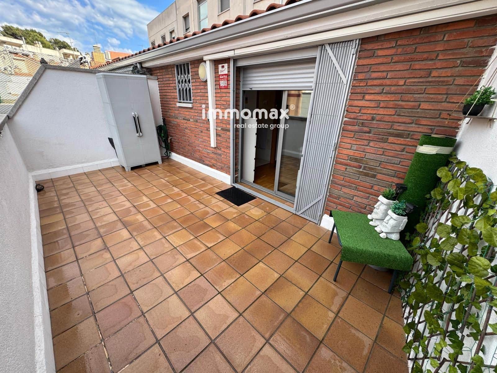 2 soveværelse Lejlighed til salg i Sant Boi de Llobregat med garage - € 365.000 (Ref: 9850584)