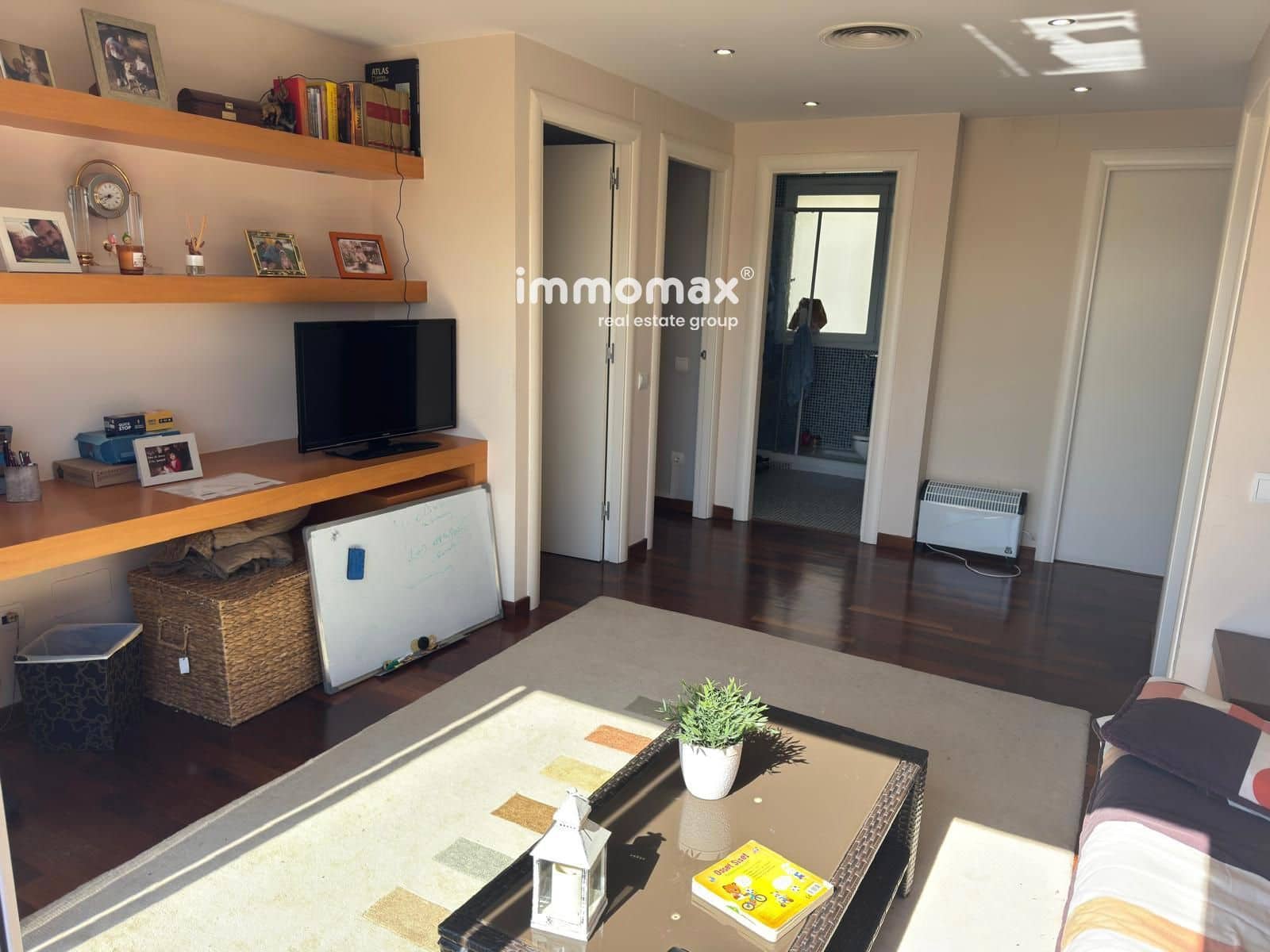 4 soveværelse Villa til salg i Sant Boi de Llobregat med swimmingpool garage - € 1.285.000 (Ref: 9854621)