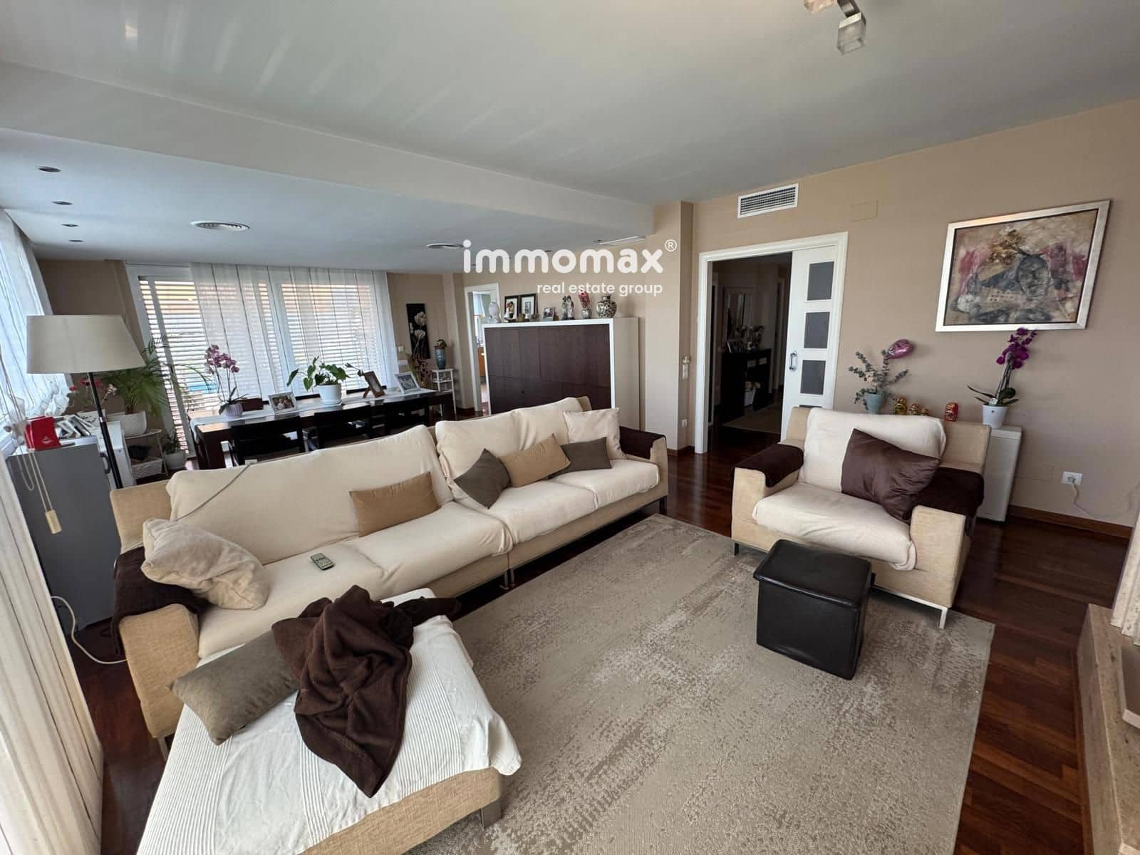 4 soveværelse Villa til salg i Sant Boi de Llobregat med swimmingpool garage - € 1.285.000 (Ref: 9854621)