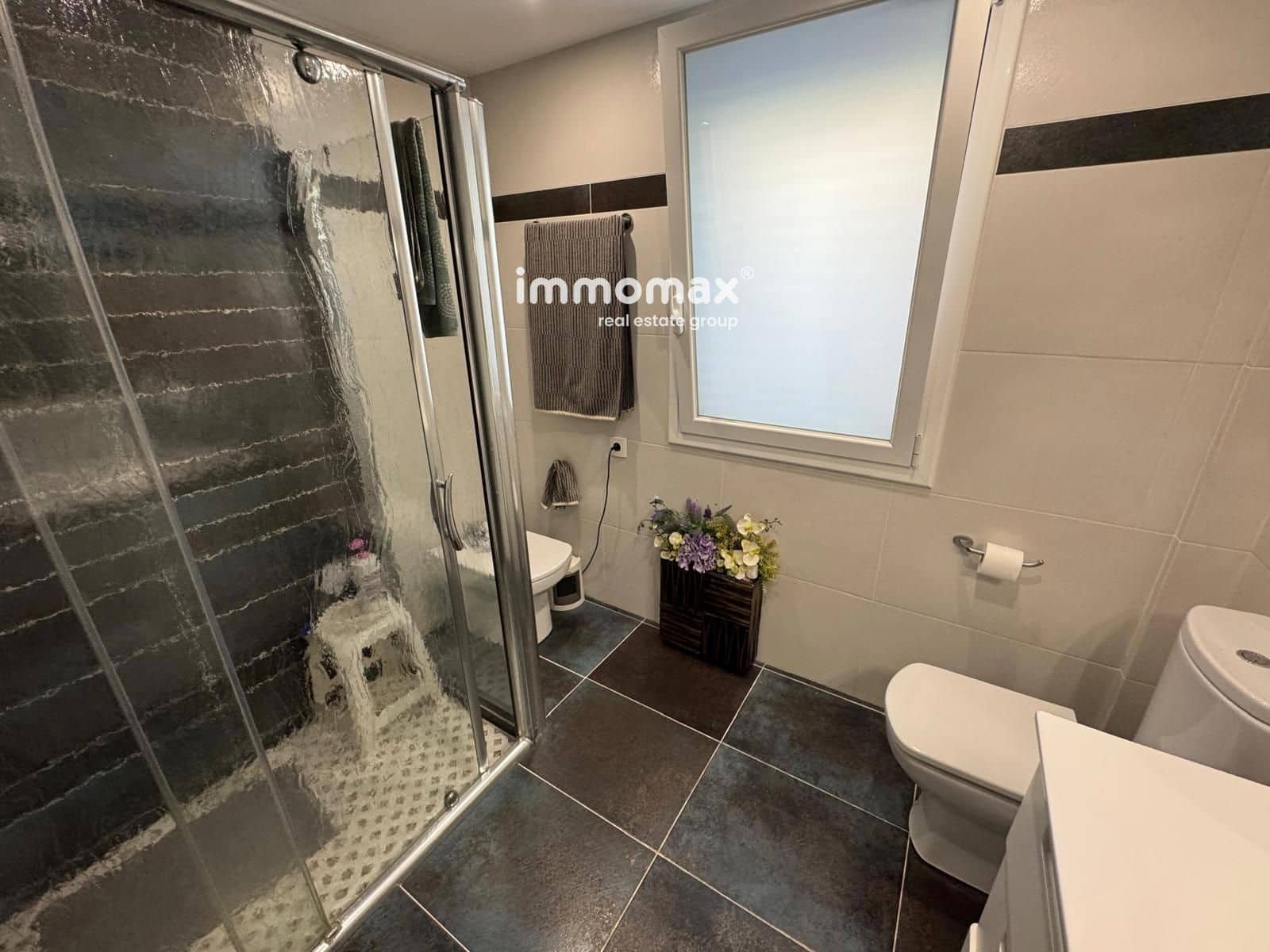 4 soveværelse Villa til salg i Sant Boi de Llobregat med swimmingpool garage - € 1.285.000 (Ref: 9854621)