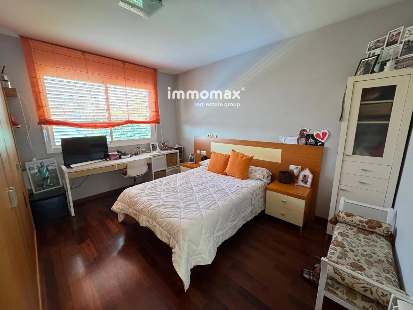 4 soveværelse Villa til salg i Sant Boi de Llobregat med swimmingpool garage - € 1.285.000 (Ref: 9854621)