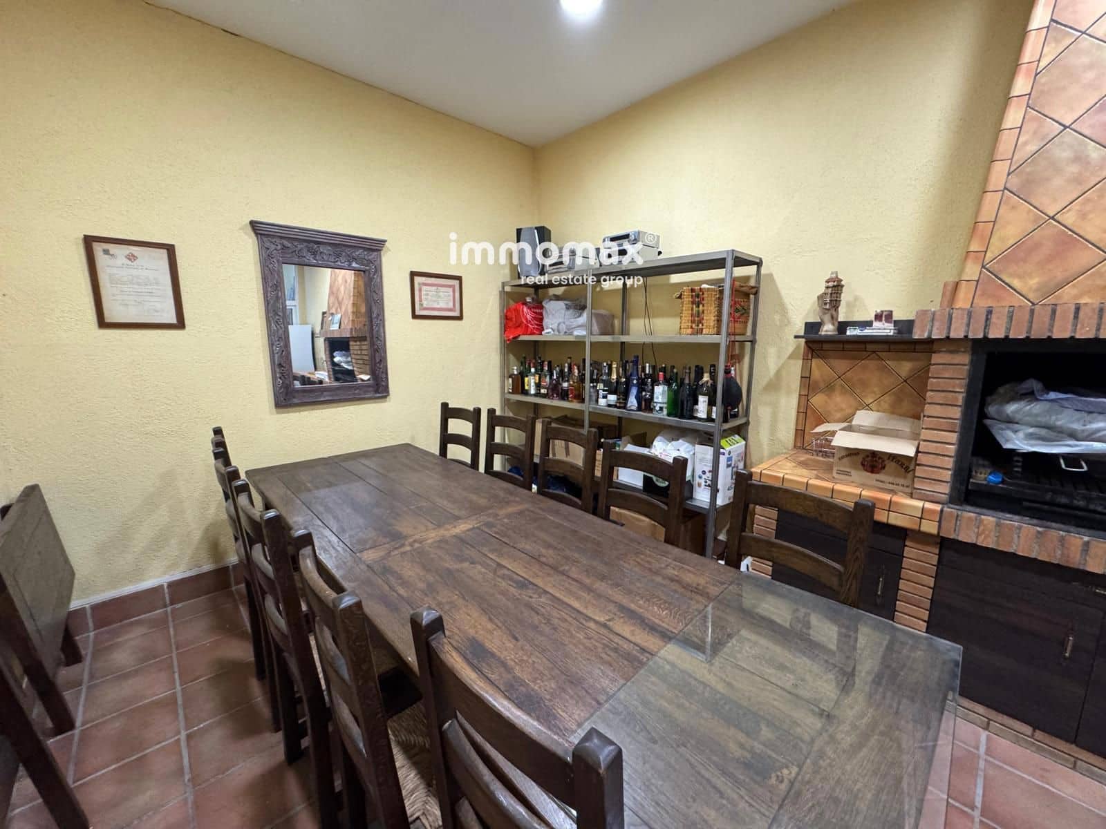 4 soveværelse Villa til salg i Sant Boi de Llobregat med swimmingpool garage - € 1.285.000 (Ref: 9854621)