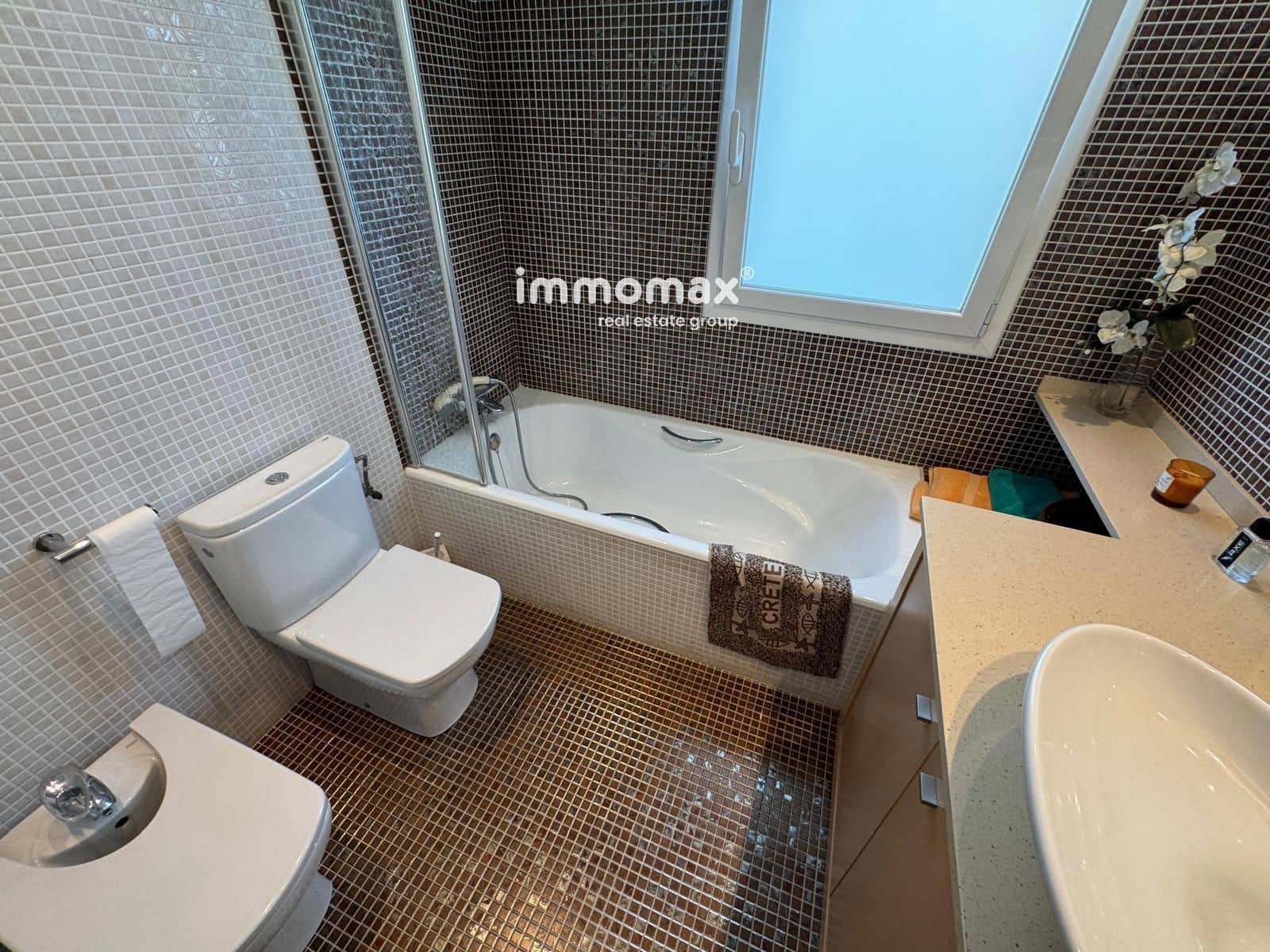 4 soveværelse Villa til salg i Sant Boi de Llobregat med swimmingpool garage - € 1.285.000 (Ref: 9854621)