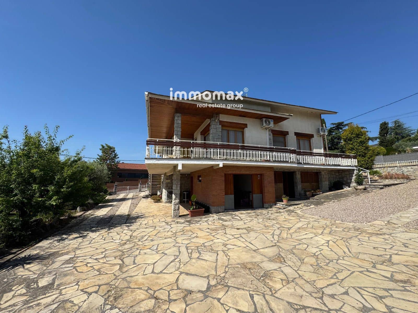 5 chambre Villa/Maison à vendre à Santa Eulalia de Roncana avec garage - 549 000 € (Ref: 9858651)
