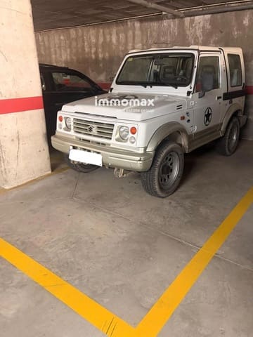 Autotalli myytävänä paikassa Castelldefels - 14 600 € (Ref: 9865535)