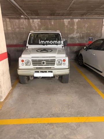 Autotalli myytävänä paikassa Castelldefels - 14 600 € (Ref: 9865535)