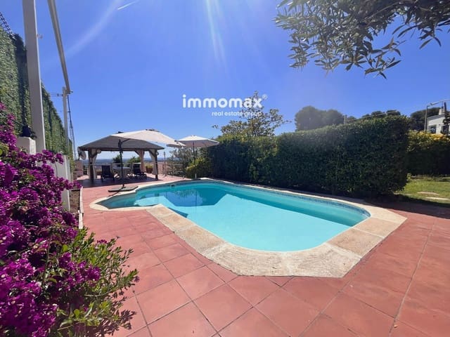 Chalet de 3 habitaciones en Castelldefels en venta con piscina garaje - 1.300.000 € (Ref: 9867808)