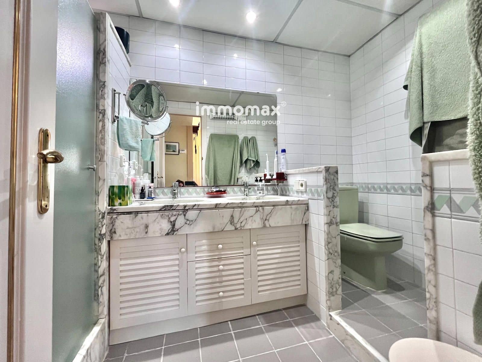 3 bedroom Villa for sale in Castelldefels with pool garage - € 1,300,000 (Ref: 9867808)